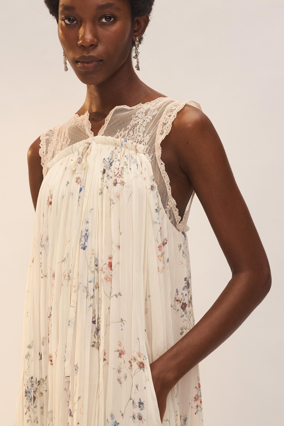 VESTIDO COMBINADO ENCAJE LIMITED EDITION